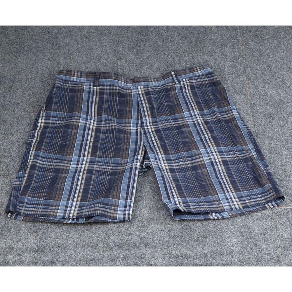 NWT Reel Men's Navy plaid plain front golf shorts size 44